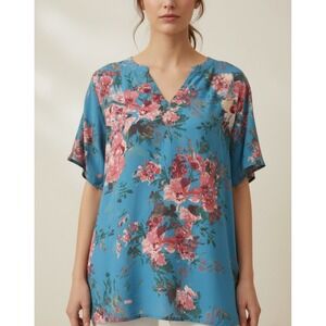 maurices Women's Blue Floral V-Neck Flutter‎ Sleeve Top XL